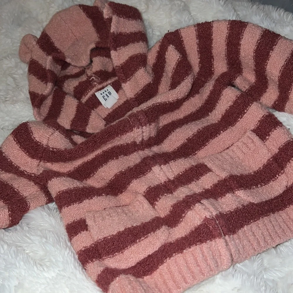 Baby Gap‎ sweater